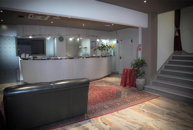 Hotel Genty Rimini Exterior foto