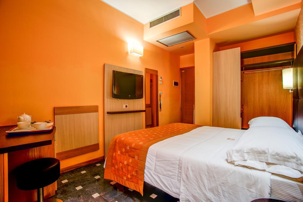 Hotel Genty Rimini Exterior foto